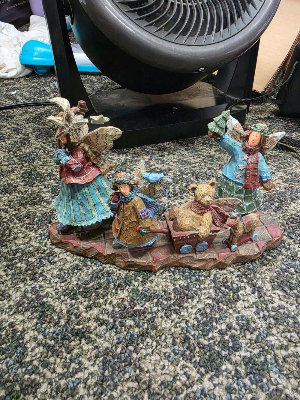 Jim Shore Heartwood Creek Christmas Angels Figurine
